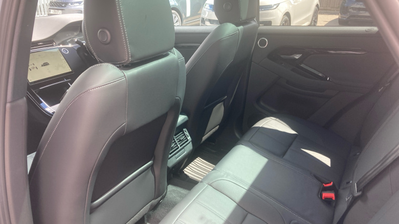 Land Rover Range Rover Evoque 1.5 P270e Hoxton Edition 5dr Auto Hatchback